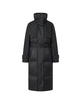 JOOP | Nombre del producto: Abrigo acolchado CHIARA
Marca: JOOP
Color: negro
Categorías: Moda,Mujer

Largo de manga: Manga larga
Material: Poliéster / Poliamida
Forma del cuello: Cuello alto
Diseño: Liso
Corte (Prenda exterior): Regular
Estilo: Smart Business | 